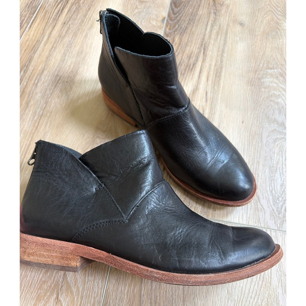 Kork-Ease Ryder Black Leather Ankle Boots Back Zip Booties Sz 6.5 Western Boho